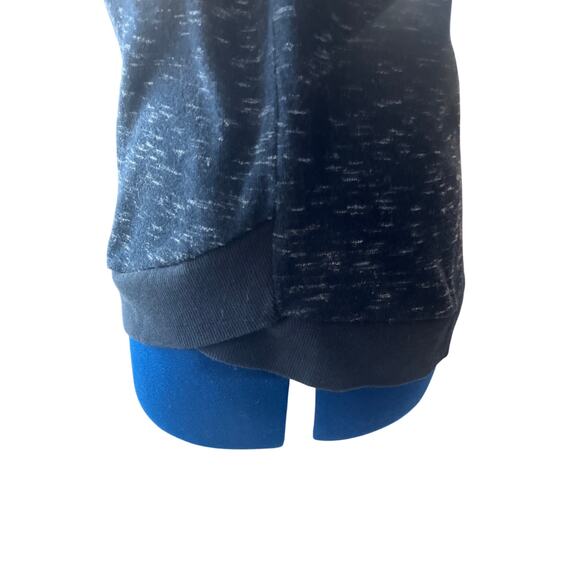 Threads 4 Thought Top Women's Size M Blue/White Fitted Waistband Casual Date - Picture 7 of 13